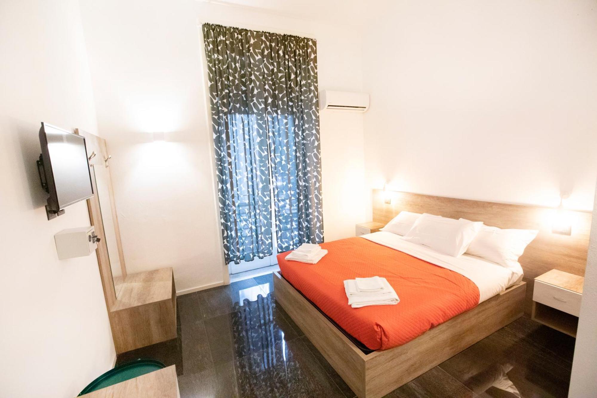 Bed & Breakfast Hall In Chiostro *